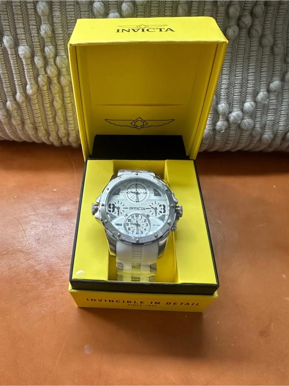 Invicta bold multifunction